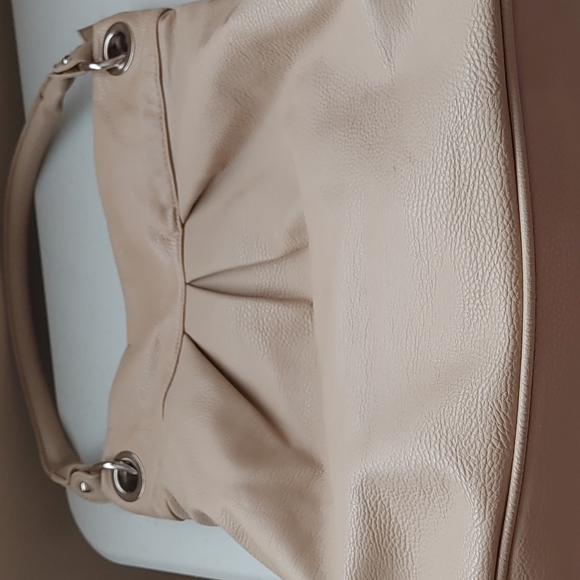 Purse - Picture 2 of 6